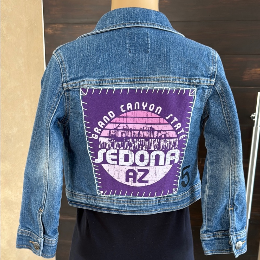 Sedona, AZ Kids Denim Jacket  Size Small Petite Girl's  5/6